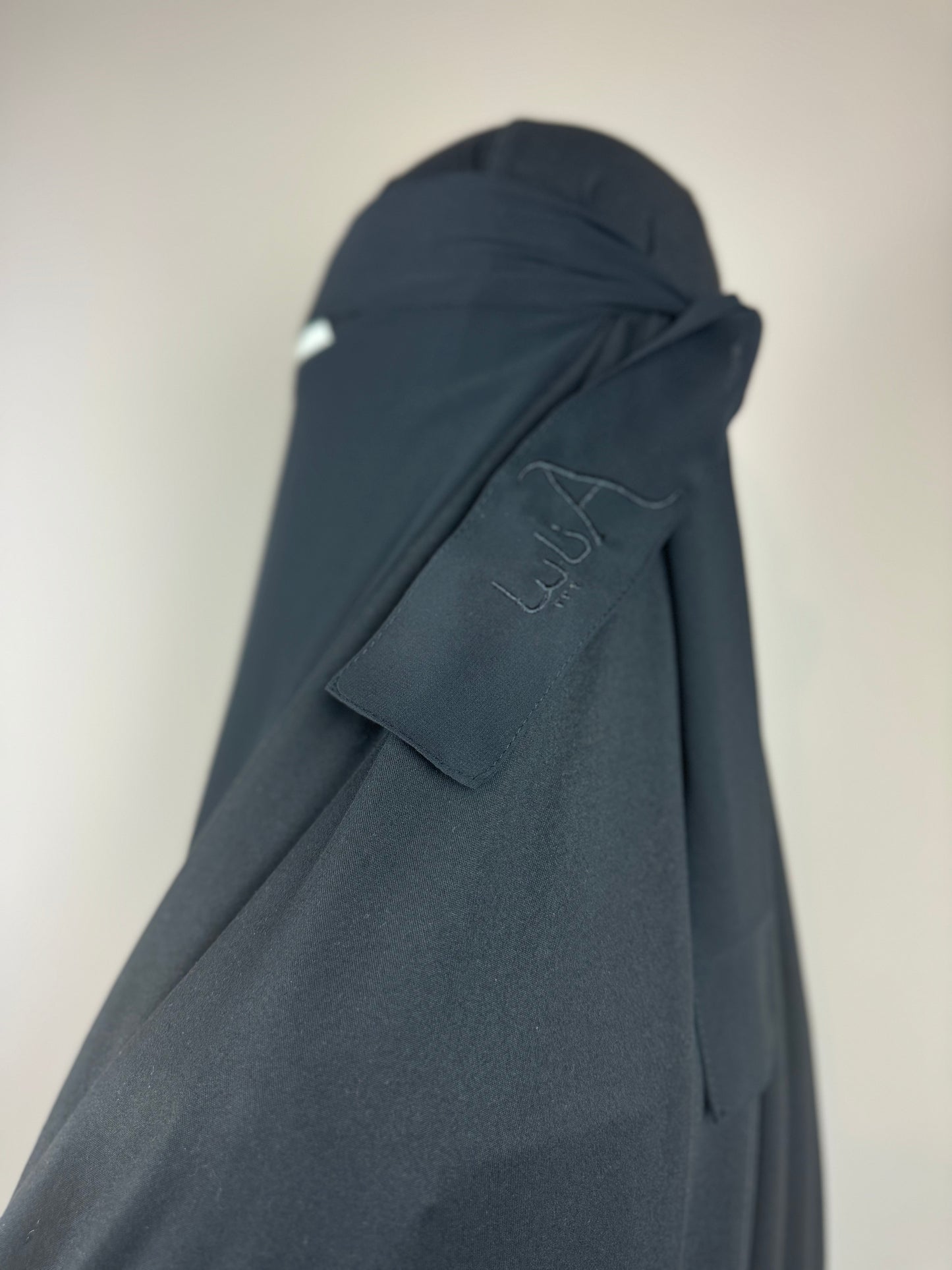 Black Niqab (small pinch)